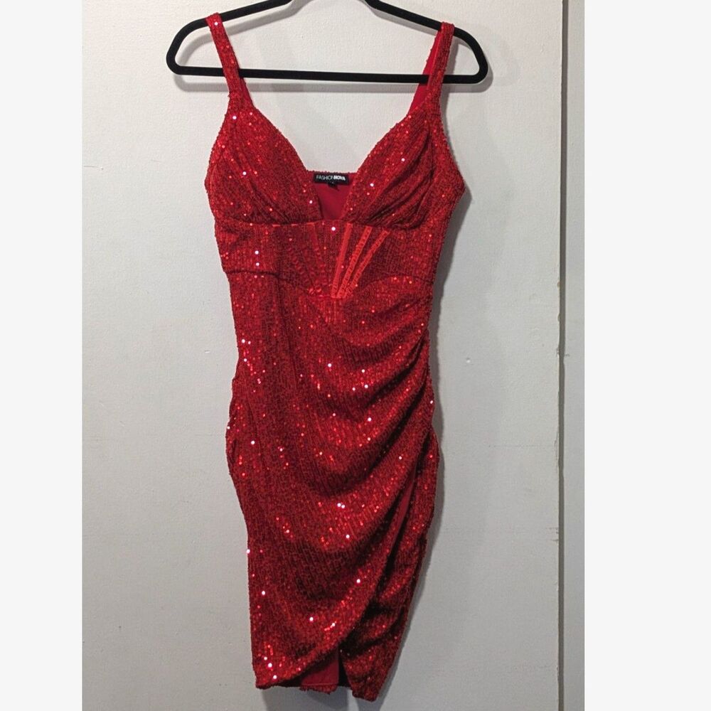 Fashion Nova Sequined Accented Bodice Dress sz. M